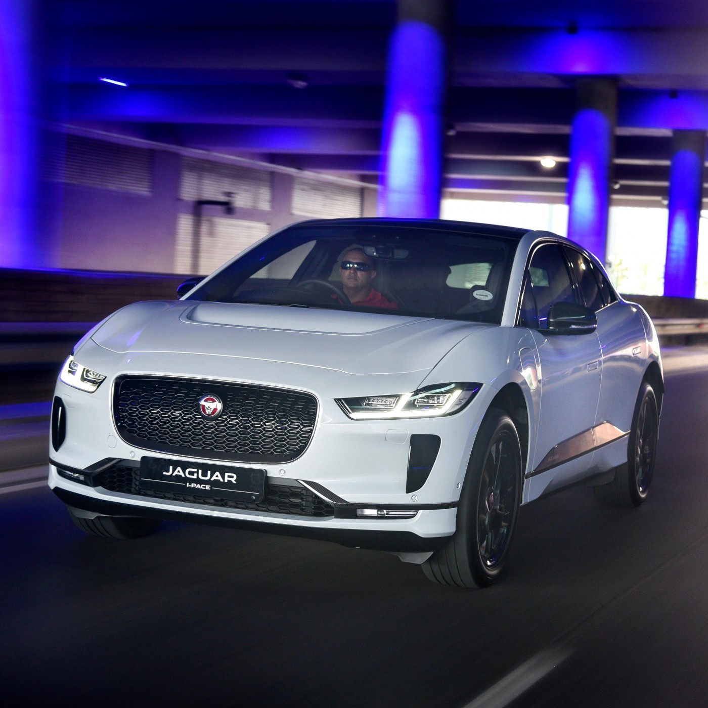 Cars & Gadgets