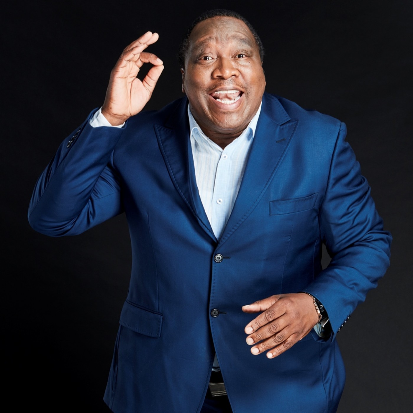 Thuso Motaung talking to Ntate Tumisang Kataka